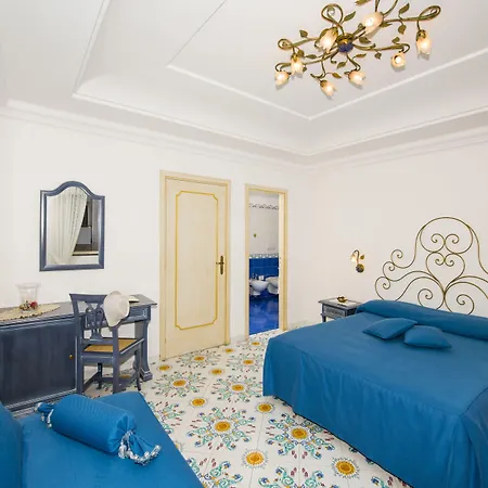 Hotel Alfonso A Mare-3