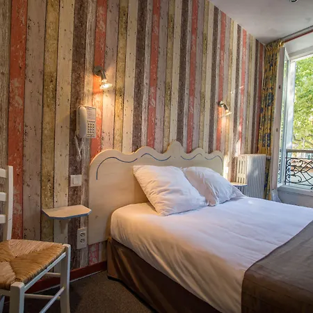 Logis Hotel Du Terreau-3