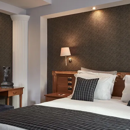 Ava Hotel And Suites-3