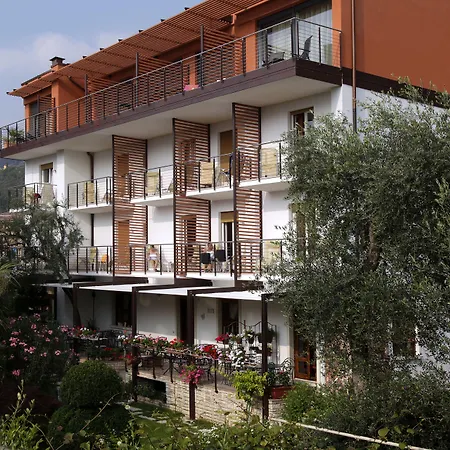 Eco Hotel Ariston-2