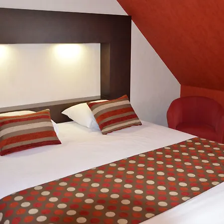 Logis Golfe Hotel-2