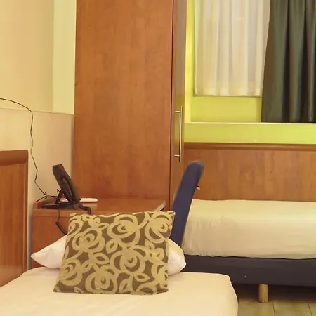 The Townhouse Hotel-3