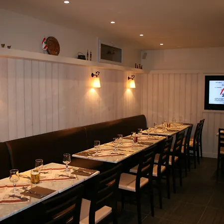 Hôtel Restaurant Maison Blanche-3