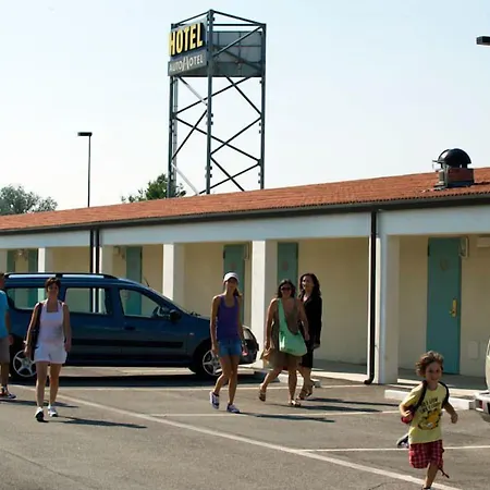 Autohotel Ravenna-3