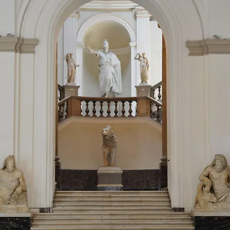 B&B Art Suite Principe Umberto-3