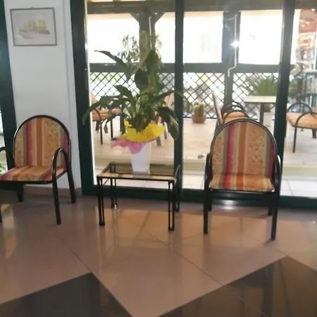 Hotel Emilia-2