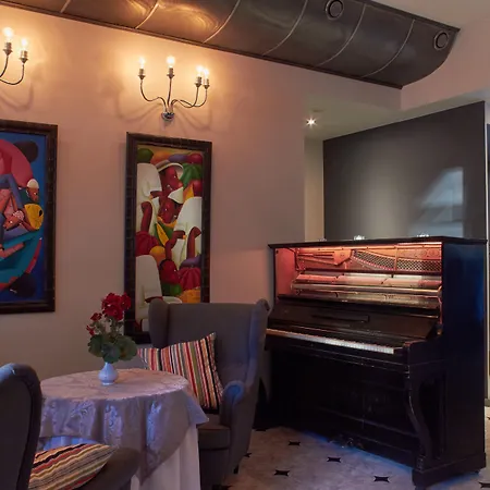 My Hotel Ok & Coliving-2