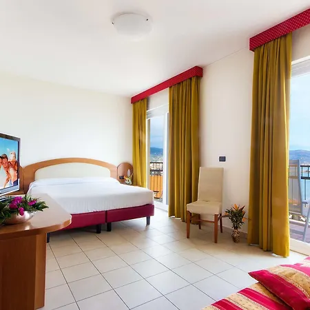 Piccolo Hotel-2