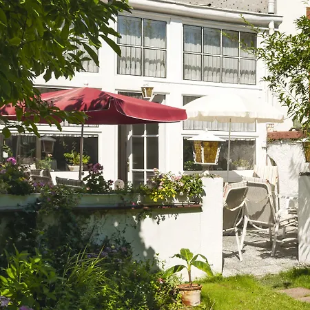 Hotel am Berg-3