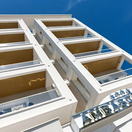 Hotel Ambasciatori-3