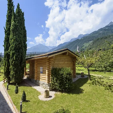 Ruster Resort-3