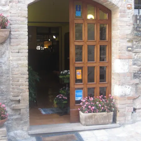 Hotel San Rufino-3