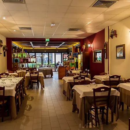 Hotel La Vela-3