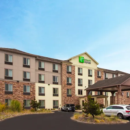 Holiday Inn Express Newport By Ihg-2