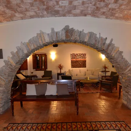 Hotel Galena Mas Comangau-3