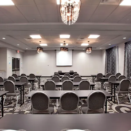 Holiday Inn Express Hotel & Suites Norfolk Airport By Ihg-2