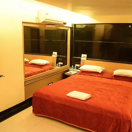 Hotel Metro Palace Bandra-3