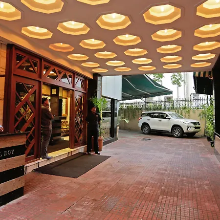 Hotel Metro Palace Bandra-3
