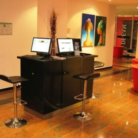 Grand Hotel Dream Main City Center-3