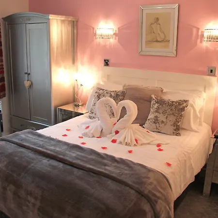 St John's Lodge Guest House incl off-site leisure club-3