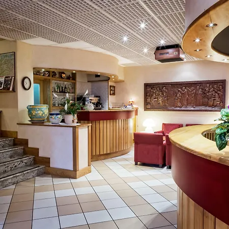 Hotel Roma-3