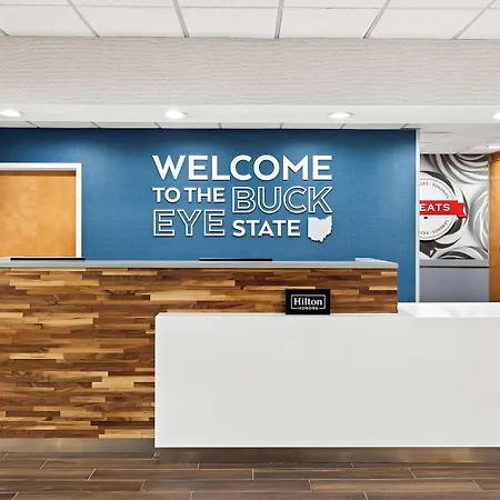 Hampton Inn & Suites Canton-2