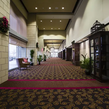 Overton Hotel And Conference Center-2