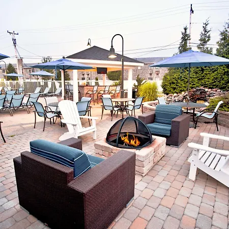 Hampton Inn & Suites - Cape Cod / West Yarmouth-3