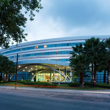 Crowne Plaza Leon By Ihg-2