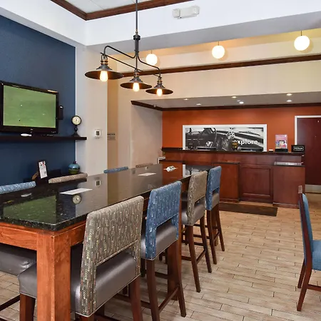 Hampton Inn Alexander City-2