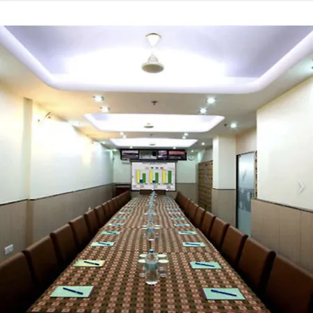 The C Park Inn Karol Bagh Homely Atmosphere-3