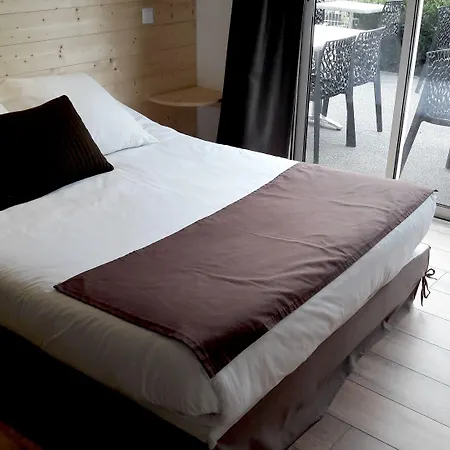 Logis Les Charmilles Chalon-Sur-Saone Sud-3