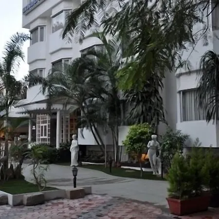 Highgates Hotel-2
