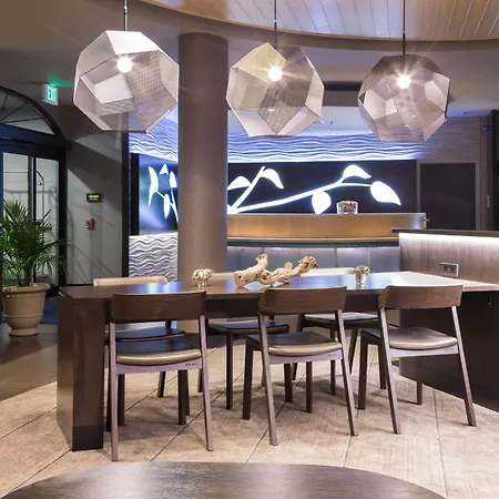 Springhill Suites Quakertown Pennsylvania-3