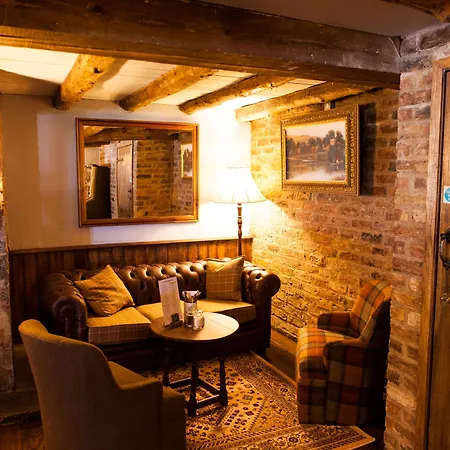 The Red Lion Inn By Chef & Brewer Collection-3