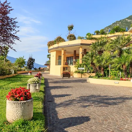 Hotel Cristina-3