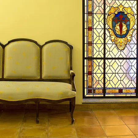 Hotel Don Carlos Caceres-2