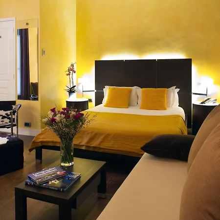 Hotel des Arceaux-2