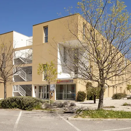 Apparthotel Séjours&Affaires Manosque-2