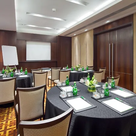 Holiday Inn Mumbai International Airport By Ihg-2