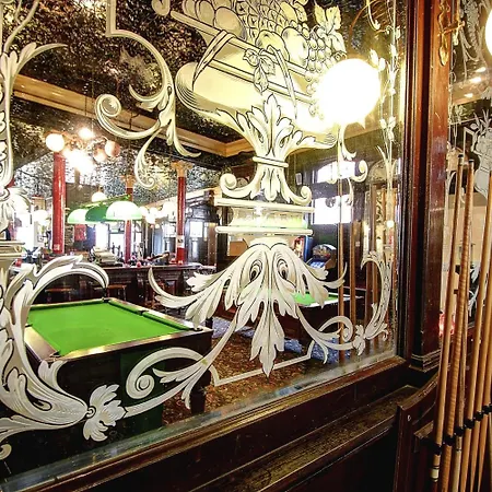 Beaconsfield Hotel-3