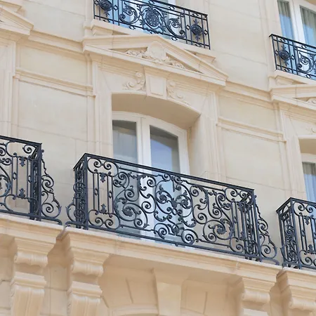 Grand Pigalle Experimental-2
