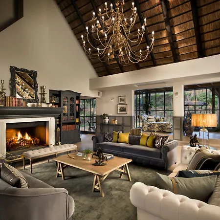 Anantara Stanley & Livingstone Victoria Falls Hotel-2