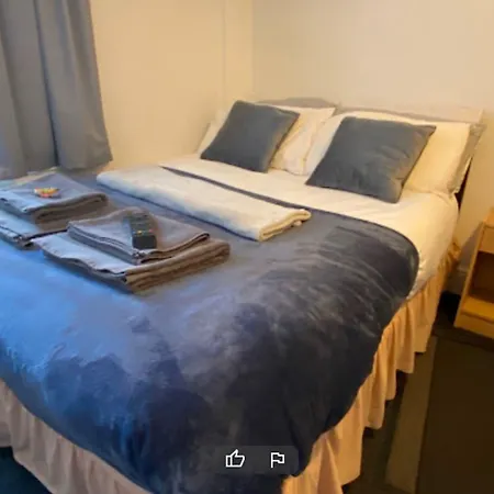 Oyo Tudor Lodge - Redcar Beach-3