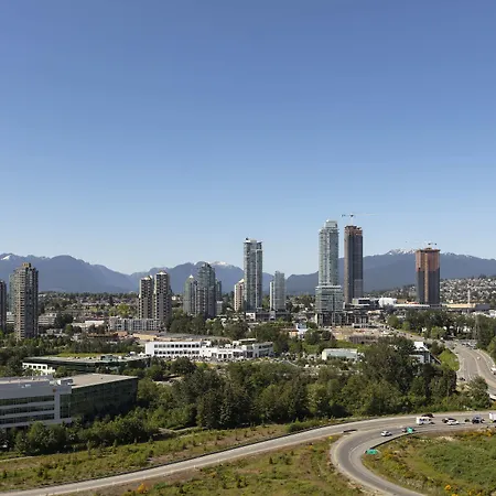 Delta Hotels By Marriott Burnaby Conference Centre-3
