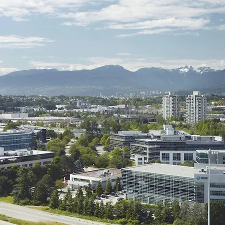 Delta Hotels By Marriott Burnaby Conference Centre-2