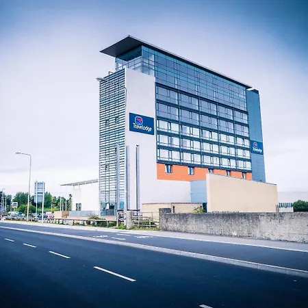 Travelodge Limerick Castletroy-2