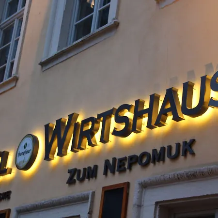 Hotel Zur Alten Brücke-3