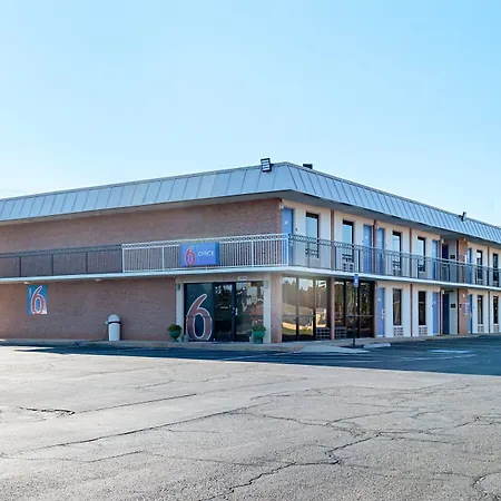 Motel 6-Perry, Ga-3