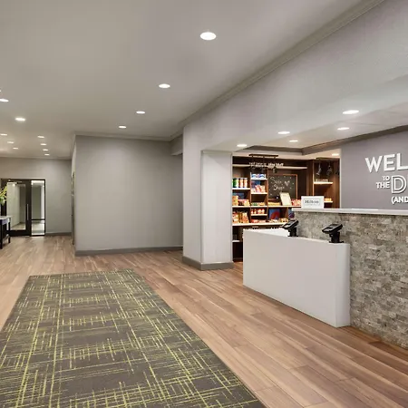 Hampton Inn & Suites Pine Bluff-3